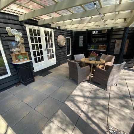 B&B De Tuinfluiter Nieuwleusen Exterior photo